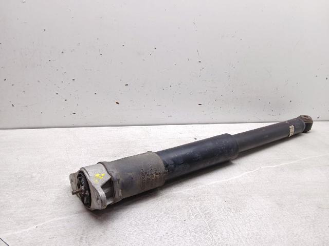 KB8M28700A Amortiguador trasero  disponible Málaga