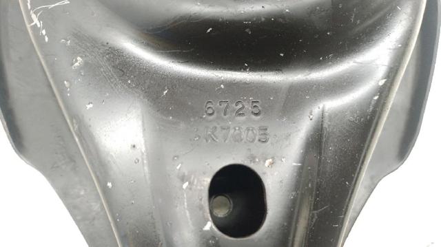 MAZDA KD3528300 Brazo inferior derecho de la suspensión trasera  comprar en Murcia