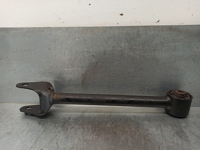 KD3528500 MAZDA Brazo transversal de suspensión trasera comprar Madrid