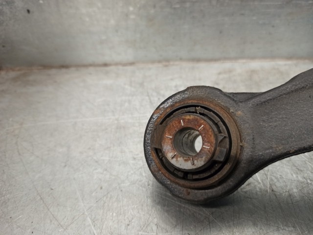 MAZDA KD3528C10 Brazo superior de suspensión trasera izquierdo/derecho  en stock Valencia