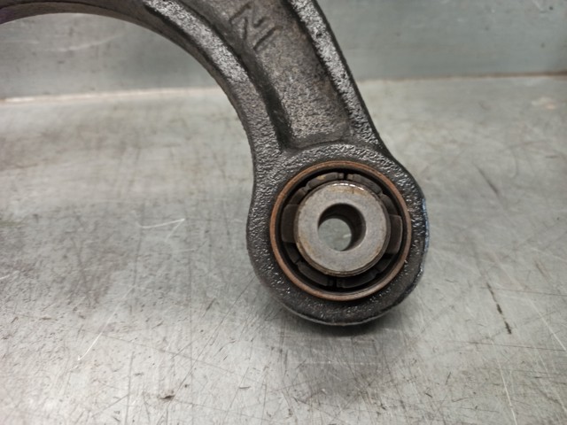 MAZDA KD3528C10 Brazo superior de suspensión trasera izquierdo/derecho  comprar en Murcia