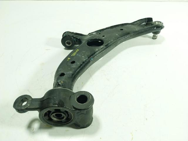 KD3534350H Brazo inferior izquierdo de la suspensión delantera  disponible Utrera