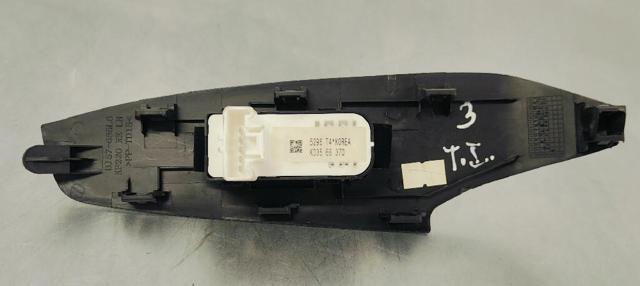 MAZDA KD3566370 Unidad de control de elevalunas delantero derecho  disponible España