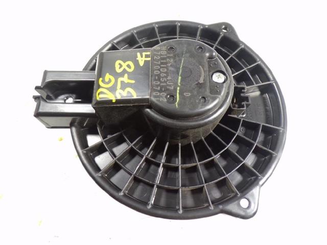 MAZDA KD4561B10 Ventilador habitáculo  en stock Terrassa