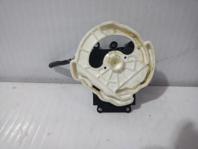 KD4561B60 Mazda
