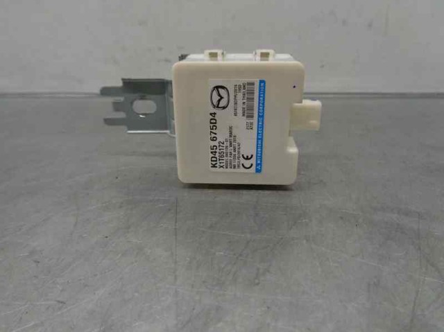 KD45675D4 Mazda