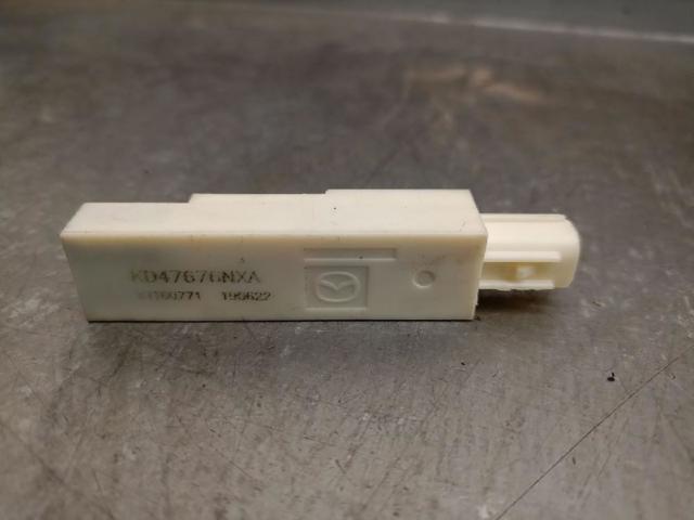 KD47676NXA Mazda