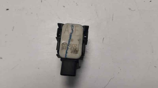MAZDA KD4767UC1 Sensor de estacionamiento delantero/trasero central  comprar en Albacete