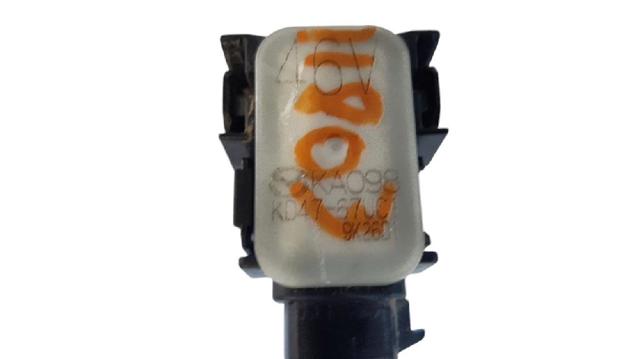 KD4767UC1 MAZDA Sensor de estacionamiento delantero/trasero central  disponible Ourense