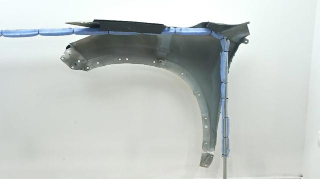 KD5352111A MAZDA Aleta  en stock Gandía