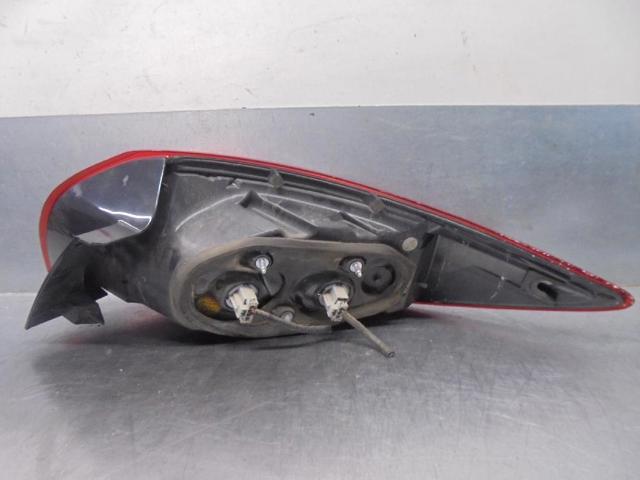 KD5451160D Piloto trasero exterior izquierdo comprar Girona