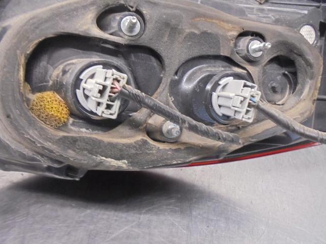 MAZDA KD5451160D Piloto trasero exterior izquierdo  en stock Terrassa