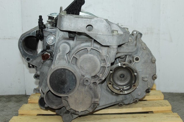 KDM VAG Caja de cambios manual completa  disponible Vigo