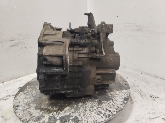 Caja de cambios mecánica, completa Volkswagen Touran 1 1T1, 1T2