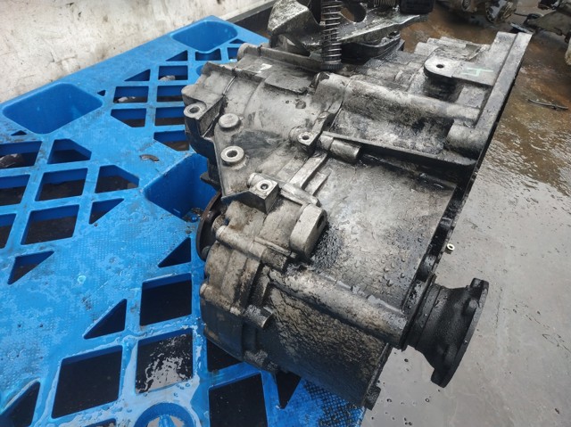 Caja de cambios mecánica, completa Volkswagen Touran 1 1T1, 1T2