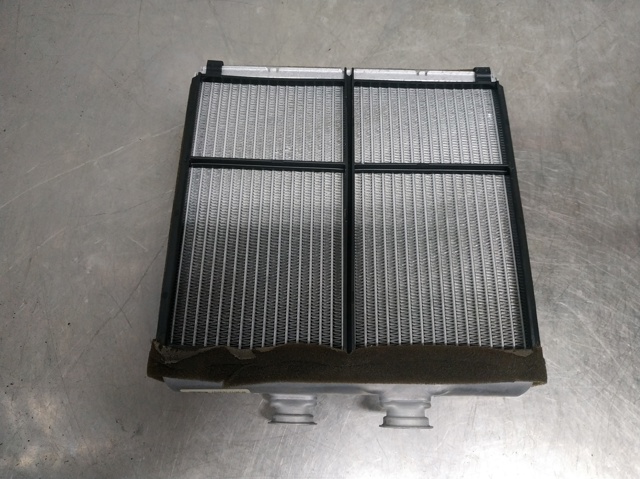 L0329002 MERCEDES Radiador calefacción  en stock Huelva