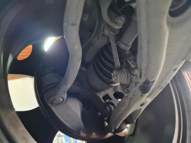 L20633030B Mazda