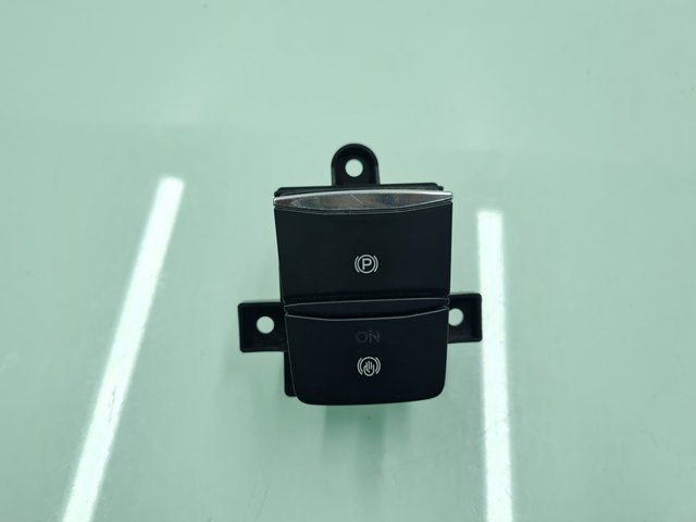 LB5T2B623AAW Ford