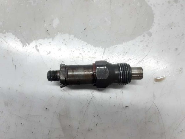Comprar Inyector de combustible Renault Trafic  TXW a bajo precio