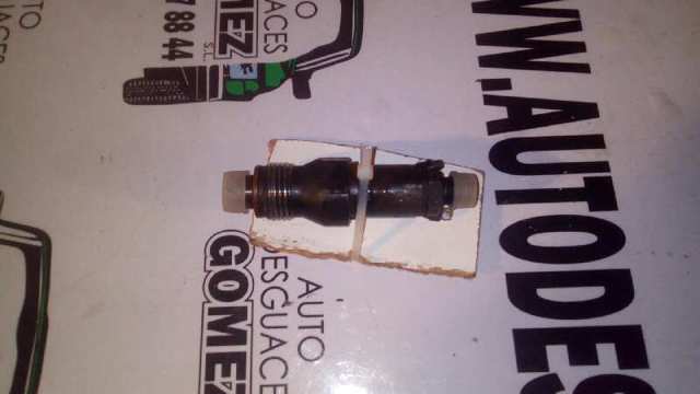 RENAULT LCR6735405 Inyector comprar Barcelona