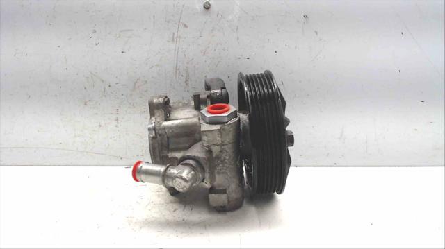 Bomba hidráulica de dirección LH2113104 BMW