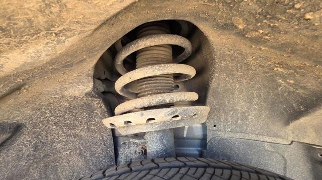 LAND ROVER LR001139 Amortiguador delantero derecho comprar Pamplona