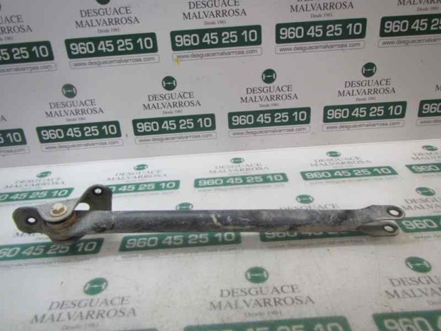 LAND ROVER LR001175 Brazo longitudinal inferior derecho de la suspensión trasera  disponible España
