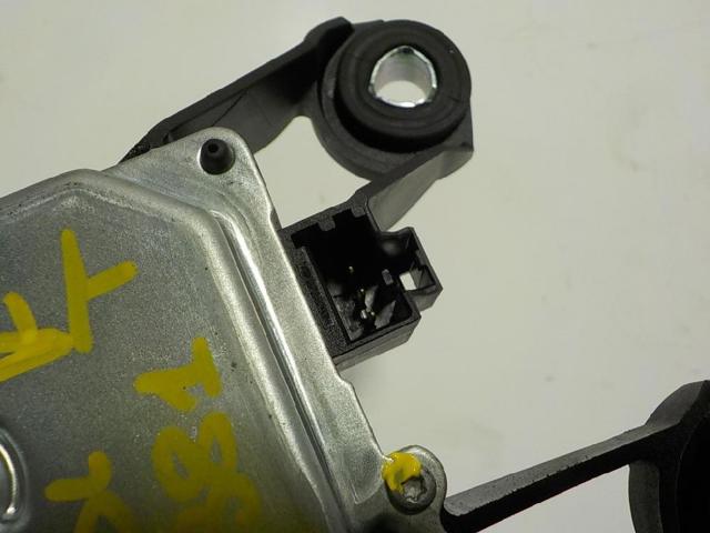 LR002243 Land Rover