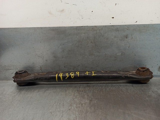 LR002576 LAND ROVER Barra transversal de la suspensión trasera  en stock Gandía