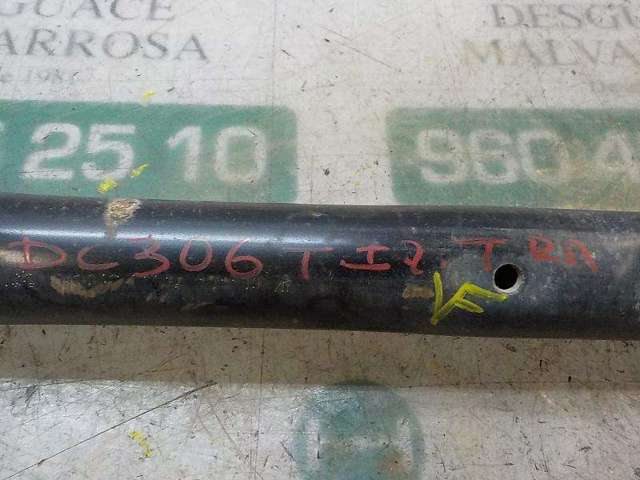 LR002576 LAND ROVER Barra transversal de la suspensión trasera comprar Bilbao