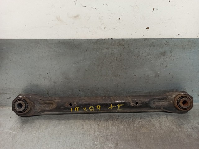 LR002576 LAND ROVER Barra transversal de la suspensión trasera comprar Bilbao