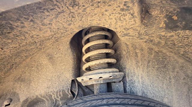 LR005574 LAND ROVER Amortiguador trasero derecho  comprar en Jaén