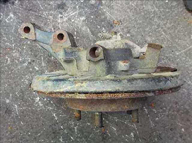 LR006859 Mangueta delantera izquierda  en stock Sabadell