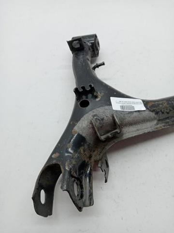 LR010526 Brazo superior derecho de la suspensión trasera  disponible Málaga