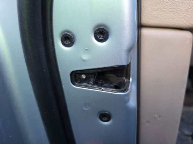 Cerradura de puerta LR011280 LAND ROVER
