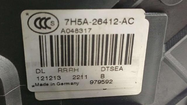 LR011302 LAND ROVER Cerradura de la puerta trasera derecha  en stock Huelva