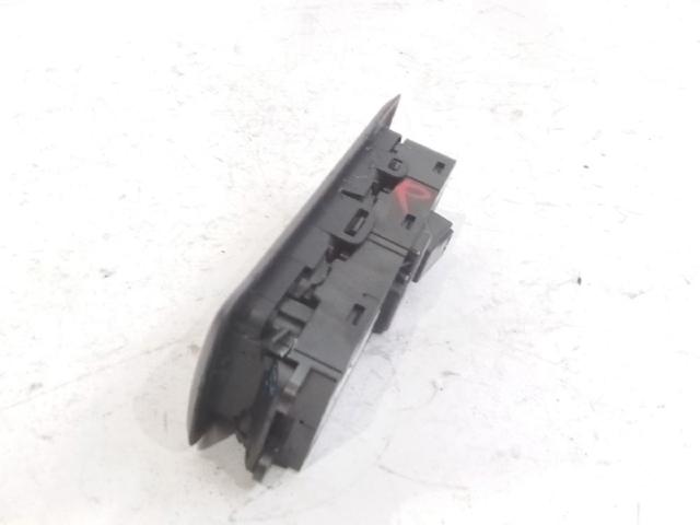 LR013883 LAND ROVER Interruptor de elevalunas delantera izquierda  en stock Huelva