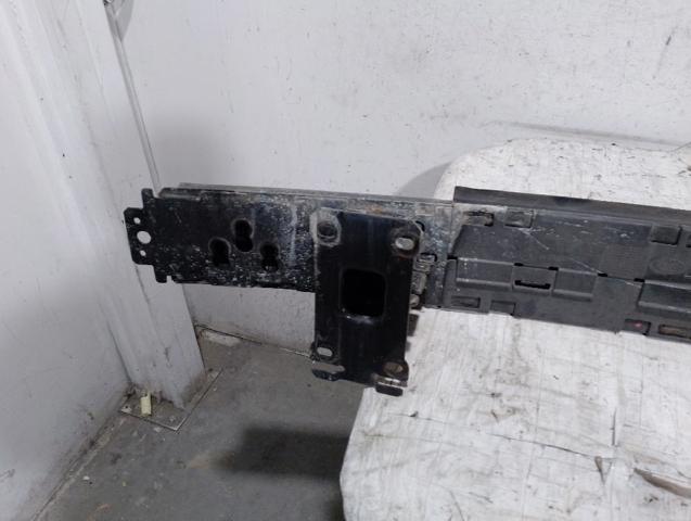 Refuerzo parachoque delantero Land Rover Discovery 4 L319