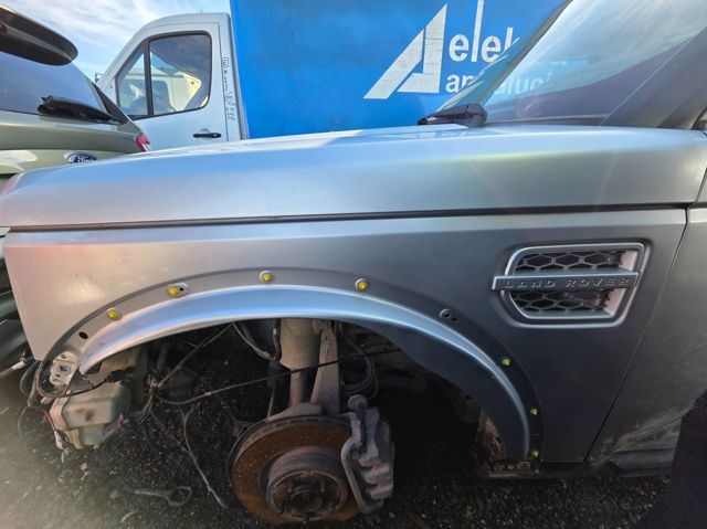 LR013932 Land Rover