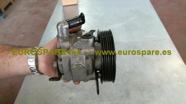 LAND ROVER LR014090 Bomba de dirección asistida  disponible España