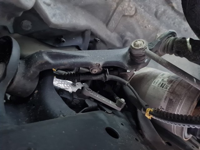 LR014619 Land Rover