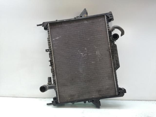 Radiador refrigeración del motor LR015561 Land Rover
