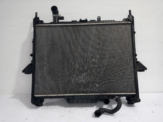 LR015561 Radiador de refrigeración del motor  disponible Burgos