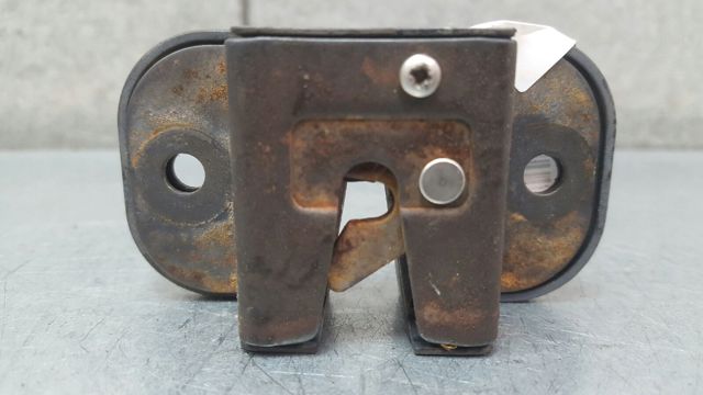 LR016678 Land Rover