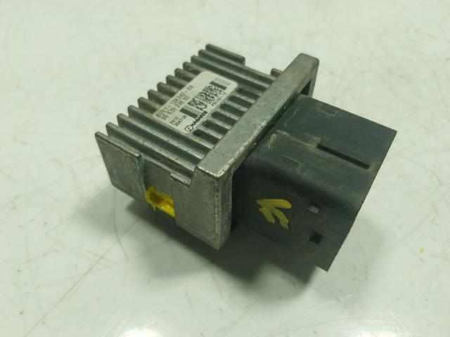 LR019011 LAND ROVER Relé de los calentadores  en stock Huelva