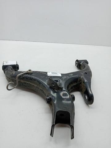 LR019977 Brazo inferior derecho de la suspensión trasera  disponible Málaga