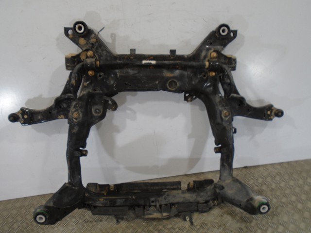 Subchasis delantero soporte motor LR020909 Land Rover