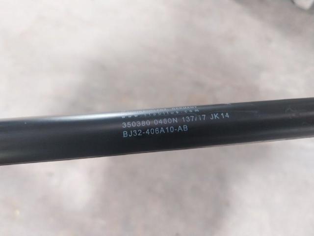 LR025379 LAND ROVER Amortiguador de la tapa del maletero  comprar en Lleida