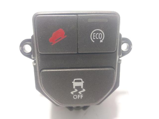 LR025896 Land Rover
