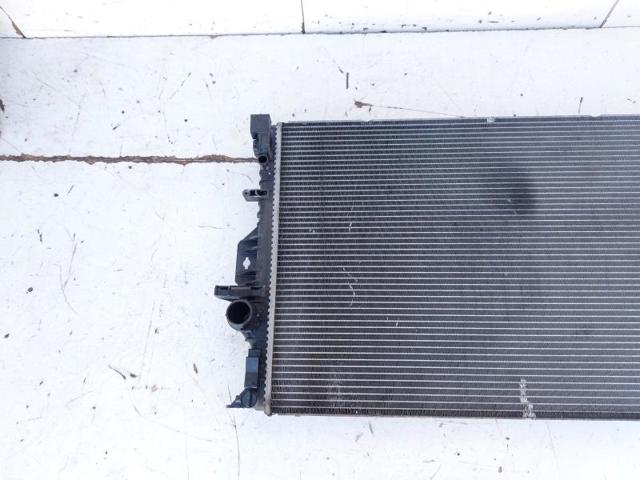 LR039623 Radiador de refrigeración del motor  disponible Burgos